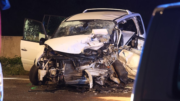 This is what the 19-year-old accident victim's car looked like. (Bild: laumat)