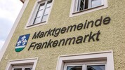 Am Gemeindeamt in Frankenmarkt herrscht derzeit ziemlich dicke Luft.