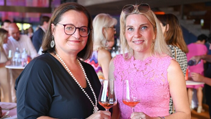 Anette Klinger und Nina Redl-Klinger (r.).