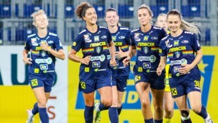 Jubel bei den SKN-Frauen