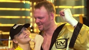 Trafen bereits 2001 und 2007 aufeinander: Regina Halmich und Stefan Raab (Bild: APA Pool/dpa)