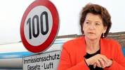 Die steirische Umweltlandesrätin Ursula Lackner (SPÖ) bleibt bei Tempo 100 auf Kurs.