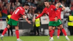 Cristiano Ronaldo und Bruno Fernandes (Bild: Copyright 2024 The Associated Press. All rights reserved)