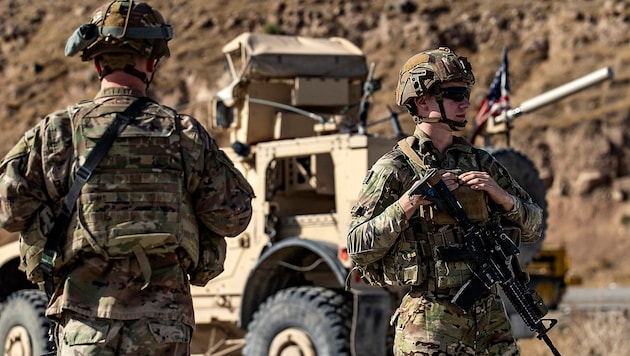 US-Patrouille an der syrisch-irakischen Grenze (Bild: APA/AFP/Delil SOULEIMAN)