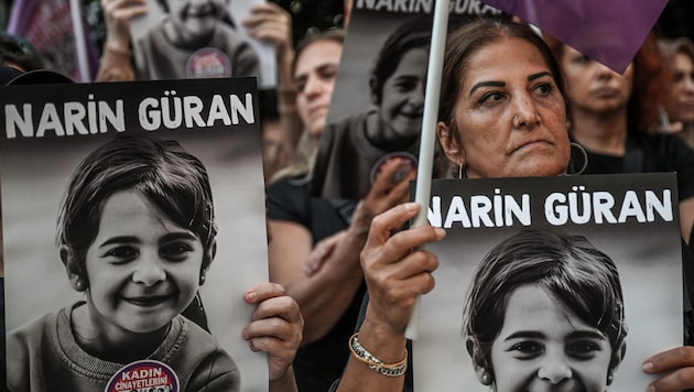 Women's rights activists and the pro-Kurdish opposition party DEM called for demonstrations after the body was found. (Bild: AFP/Ozan KOSE / AFP)