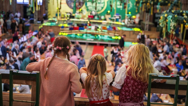 There will be a children's program for families and children between the ages of three and eleven on 29 September and 6 and 11 October. (Bild: Wiener Kaiser Wiesn)