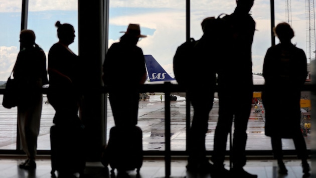 Under Swedish law, airport sabotage can result in up to four years in prison. (Bild: AFP/AFP )