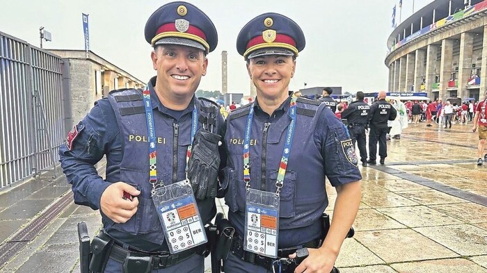 Katrin Horn with her Klagenfurt colleague Maximilian Grießer on European Championship duty in ...