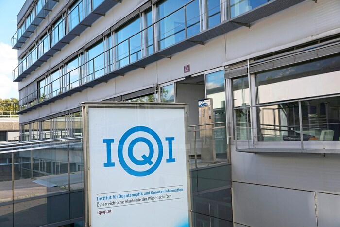 Im Jahr 2004 wurde das Institut in Innsbruck eröffnet.