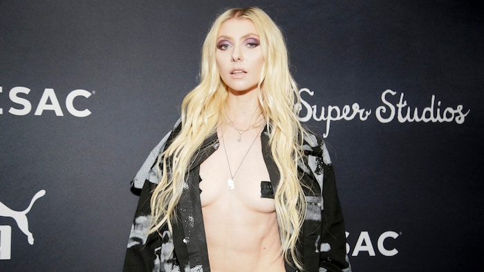 Momsen hat einen rebellischen Style.