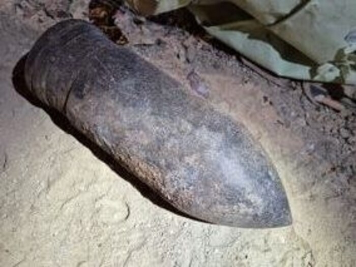 Bei dem verdächtigen Gegenstand handelt es sich um eine Vollmantel-Panzergranate.