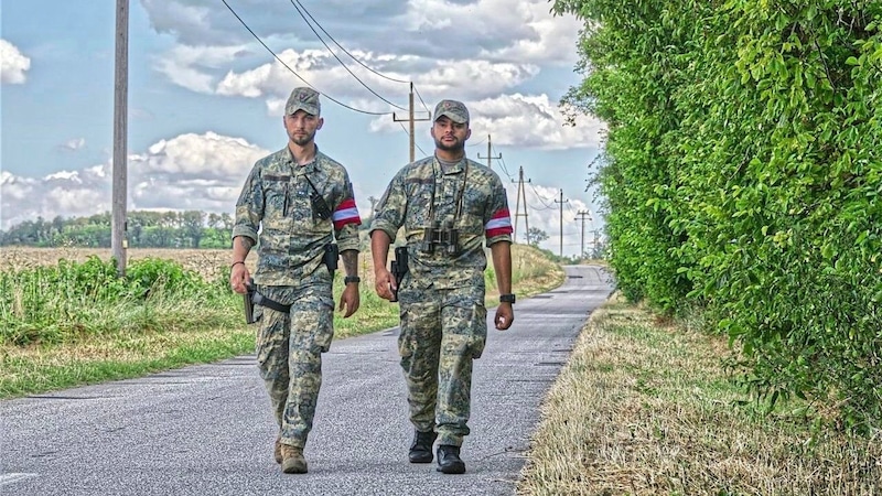 Soldiers are being spotted on patrol more frequently again. (Bild: Christian Schulter)