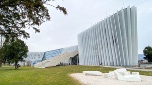 Blick auf den Campus der Bruckner Uni am Fuße des Pöstlingbergs (Bild: Einöder Horst/Horst Einöder/Flashpictures)