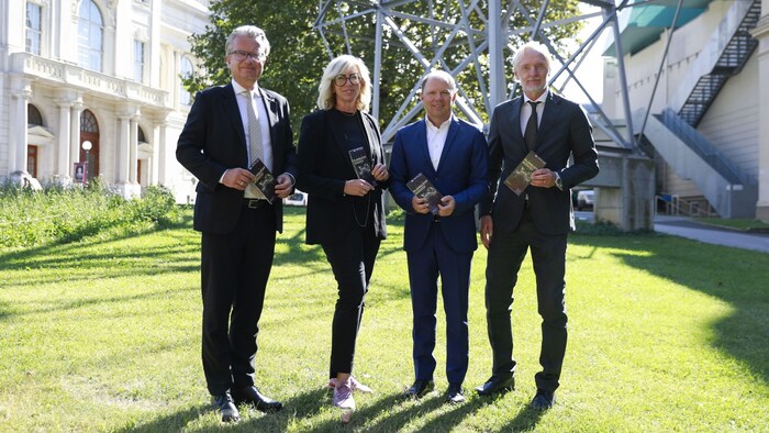 LH Christopher Drexler, Birgit Lill-Schnabl, Bernhard Rinner und Stadtrat Günter Riegler bei der ...
