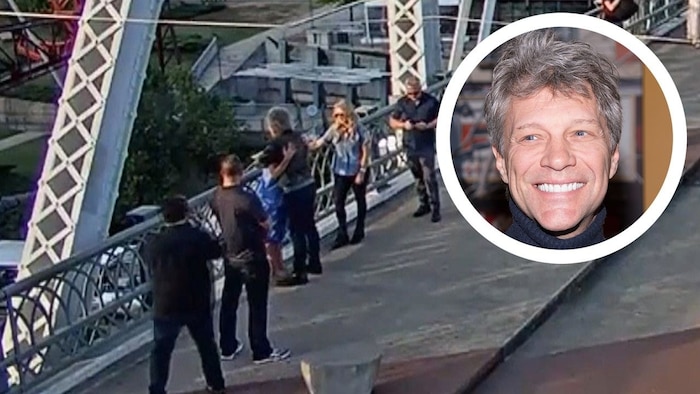Der Sänger nimmt die Frau nach der Rettung fest in die Arme.