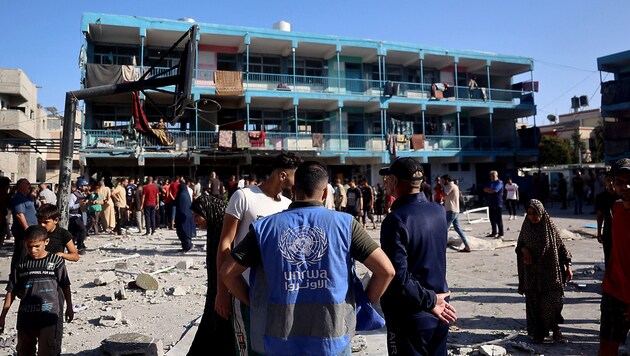 This is the fifth time this school has been attacked. (Bild: APA/AFP/Eyad BABA)