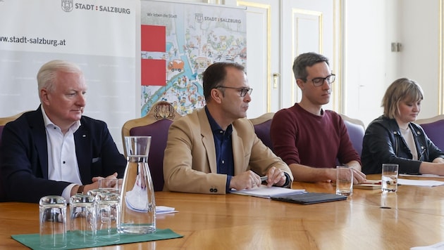 Die Salzburger Stadtregierung löcherte den designierten Gswb-Chef Ferdinand Hochleitner am Mittwoch im Schloss Mirabell mit Fragen. (Bild: Tschepp Markus)