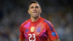 Emiliano Martinez hatte seinen Emotionen erneut nicht im Griff.