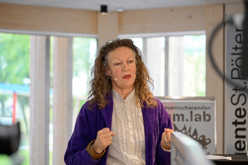 Mona Jas, künstlerische Leiterin des Kinderkunstlabors St. Pölten (Bild: Molnar Attila/Attila Molnar)