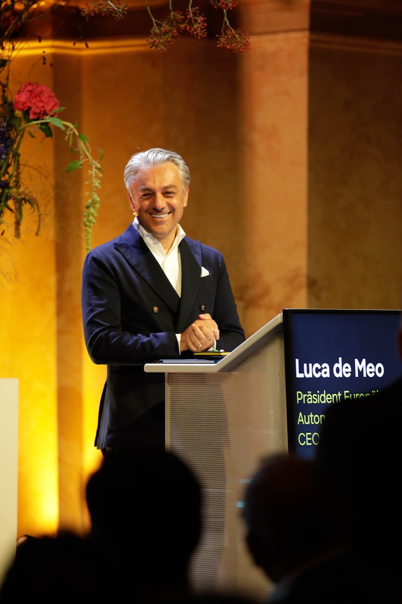 Luca de Meo, President of the European Automobile Manufacturers' Association ACEA and head of the Renault Group, spoke plainly. (Bild: Barbara Nidetzky)