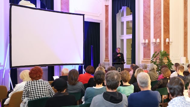 The opening ceremony took place on Thursday at the Grand Hotel in Straubing. (Bild: Roland Hölzl/Hölzl Roland)