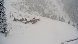 Tief winterlich präsentiert sich aktuell die Obersteiermark, hier ein Bild von der Riesneralm. (Bild: Riesneralm Webcam)