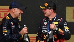 Adrian Newey (links) und Max Verstappen feierten viele gemeinsame Erfolge. (Bild: AFP/GETTY IMAGES/CLIVE MASON)