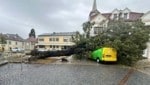 Sturmböen nehmen jetzt zu, ab Samstag auch der Starkregen. (Bild: APA/FF PURBACH)