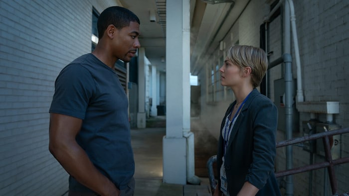 Hilfe bekommt Terry (Pierre) von der Gerichtsangestellten Summer McBride (AnnaSophia Robb).