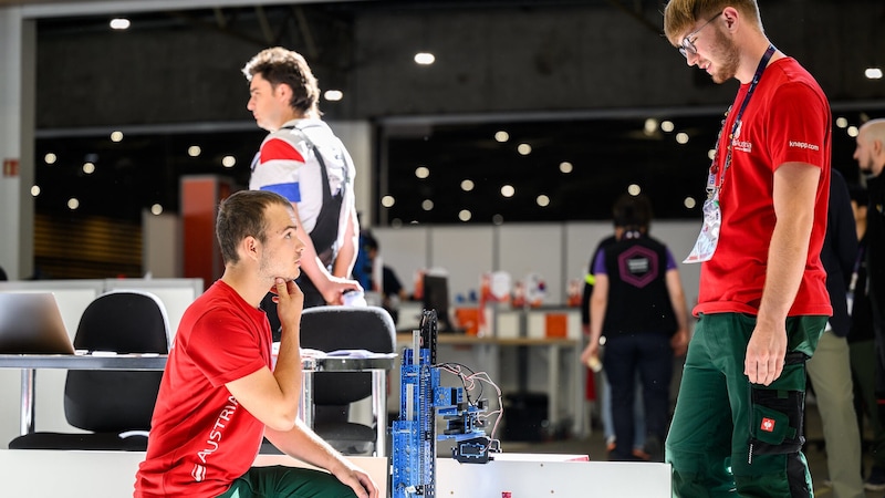 Simon Stoißer and Jan Trummer (Bild: SkillsAustria/Florian Wieser)