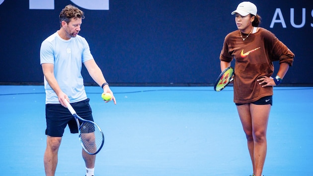 Naomi Osaka hat sich von ihrem Trainer getrennt. (Bild: APA/AFP/Patrick HAMILTON)