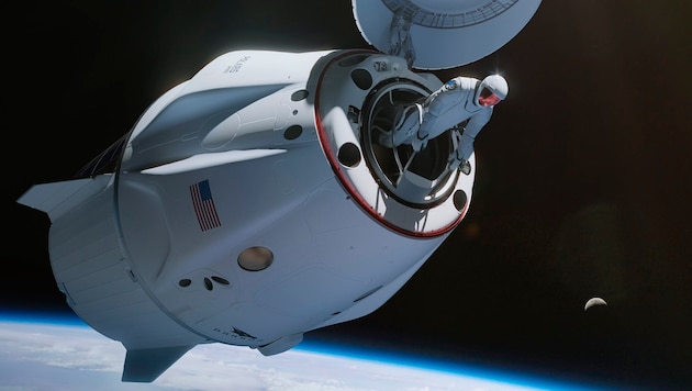 Elon Musk recently completed the first privately financed spacewalk in the history of space travel. But is it really that special? (Bild: AP ( via APA) Austria Presse Agentur)