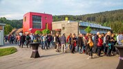 Es werden Interessenten für Jufa-Hotel und Ballspielhalle gesucht. 