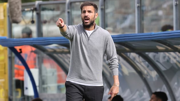 Como coach Cesc Fabregas (Bild: Associated Press)