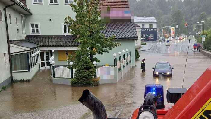 The storm situation is particularly critical in Lower Austria - the picture shows the Waldviertel municipality of Zwettl.