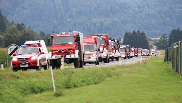 Carinthia's fire departments help their colleagues in Lower Austria. (Bild: KLFV )