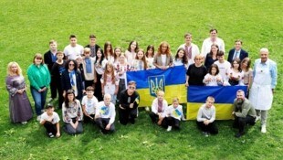 Gruppenbild beim Camp auf der Hungerburg. Die Kinder genossenen die Zeit in Tirol, Thomas Weber ...