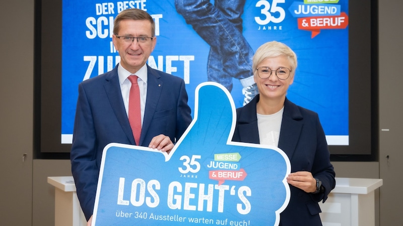 Markus Achleitner, Upper Austrian Councillor for Economic Affairs, and Doris Hummer, President of the Upper Austrian Chamber of Commerce, are also looking forward to the event. (Bild: WK OÖ/Röbl)