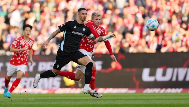 Marco Friedl sah im Spiel gegen Mainz 05 die Rote Karte und ist darüber nach wie vor enttäuscht. (Bild: GEPA/GEPA pictures)