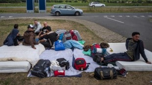 Asylwerber in den Niederlanden (Archivbild) (Bild: AFP)