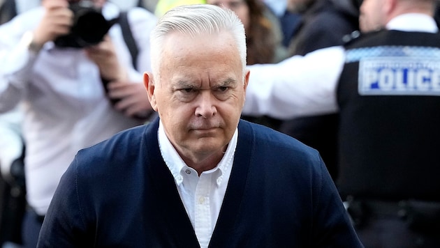 Huw Edwards erlangte als BBC-Nachrichtensprecher große Bekanntheit. (Bild: APA/AP)