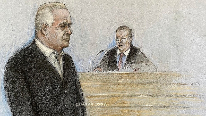 Huw Edwards at the sentencing hearing (Bild: APA/AP)