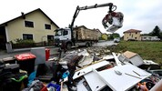 In ganz Österreich sind zahlreiche Einsatzkräfte mit Aufräumarbeiten beschäftigt.
