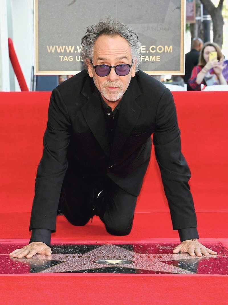 Regisseur Tim Burton bekam Anfang September einen Stern am Walk of Fame in Hollywood verliehen. Zu seinen Film-Erfolgen zählen Filme wie „Edward mit den Scherenhänden“ oder „Sleepy Hollow“. (Bild: REUTERS)