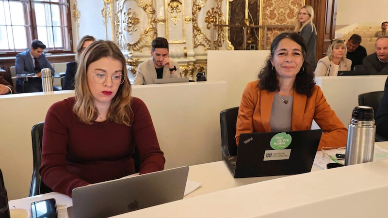 Grüner Richtungsstreit beim Thema Wasserkraft zwischen Lara Köck (li.) und Sandra Krautwaschl (Bild: Jauschowetz Christian/Christian Jauschowetz)