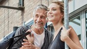 Beziehungen von älteren Männern und Frauen zu wesentlich jüngeren Partnerinnen oder Partnern ...