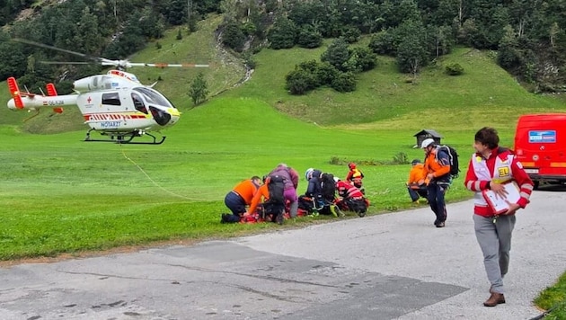 Eine Frau verletzte sich schwer (Bild: Bergrettung)