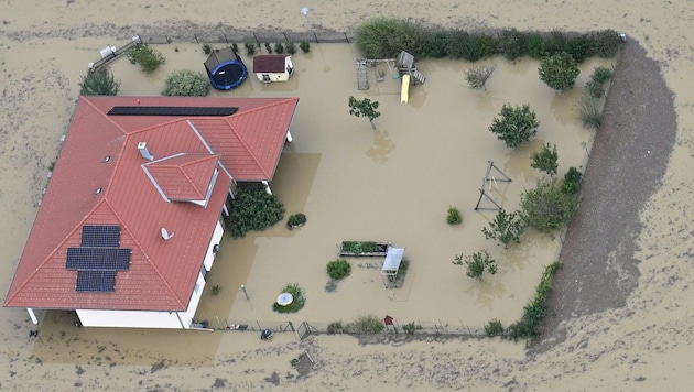 Flooding in the Tullnerfeld, recorded on Tuesday (Bild: APA/HELMUT FOHRINGER)