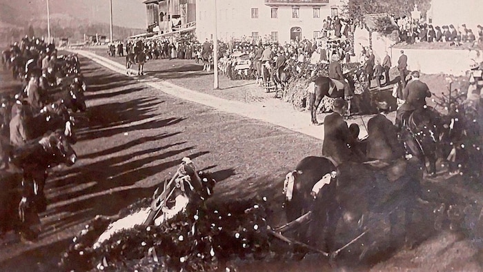 Beim Leonhardiritt im Jahr 1920 entstand dieses tolle Foto.