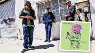 Desert-Rock-Legende Brant Bjork hat sein Soloprojekt zum Trio gemacht und veröffentlicht sein neues Album „Once Upon A Time In The Desert“. (Bild: Krone KREATIV/Duna, Richard Sibbald)